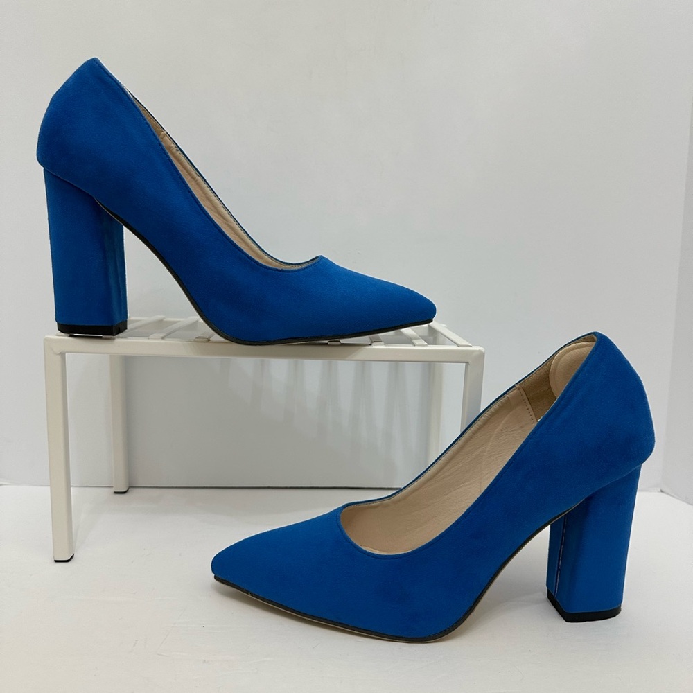 Women’s Bright Blue Suede Heels SZ 9